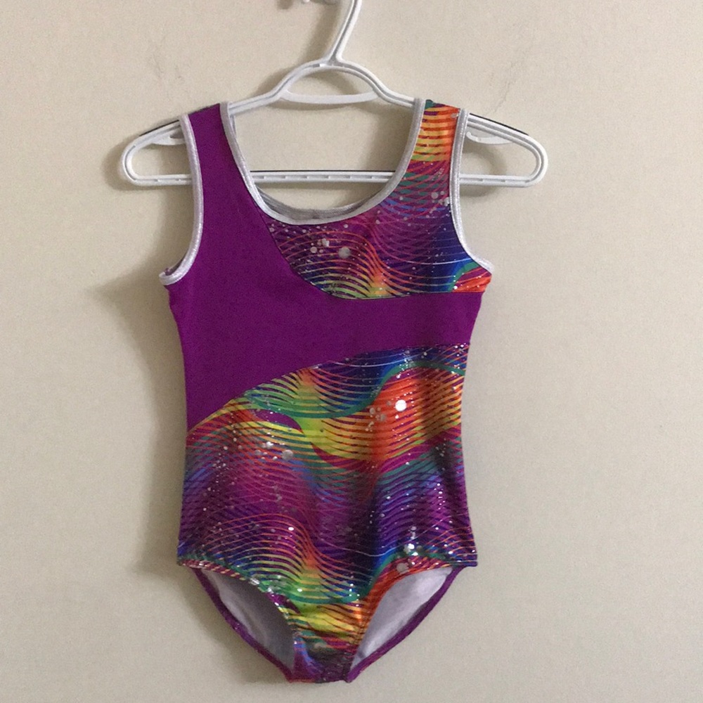 Girls Danskin Now Gymnastics Suit with Matching Shorts. Size 10/12.